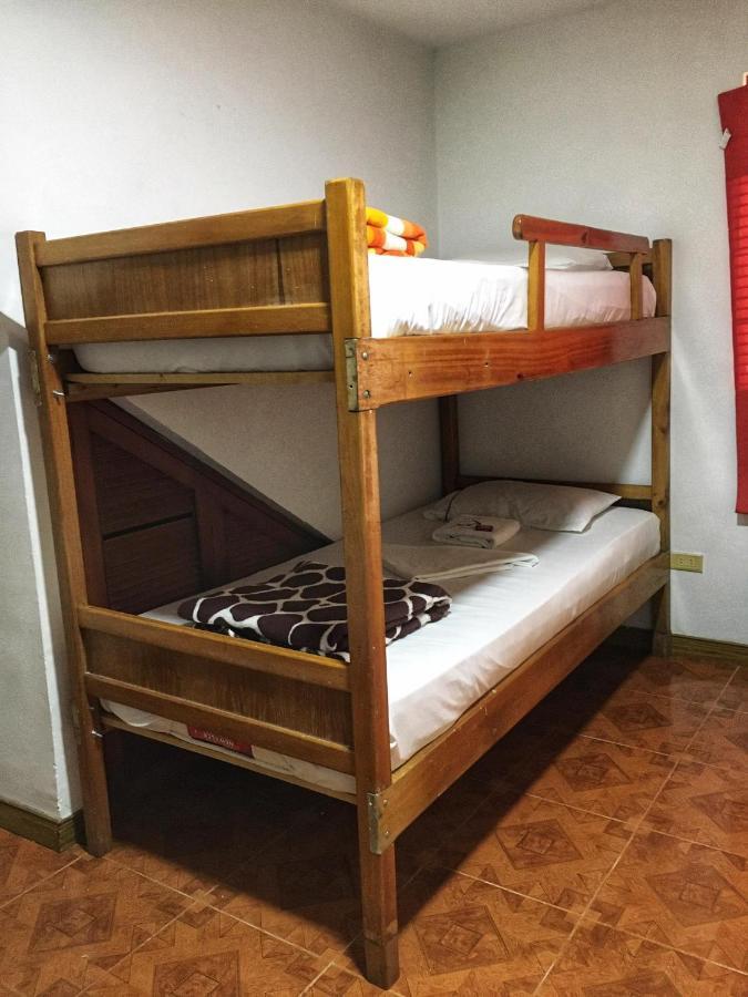 La Casona Hostel Гуатапе Экстерьер фото
