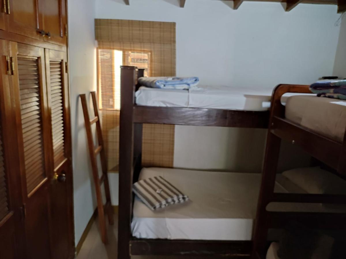 La Casona Hostel Гуатапе Экстерьер фото